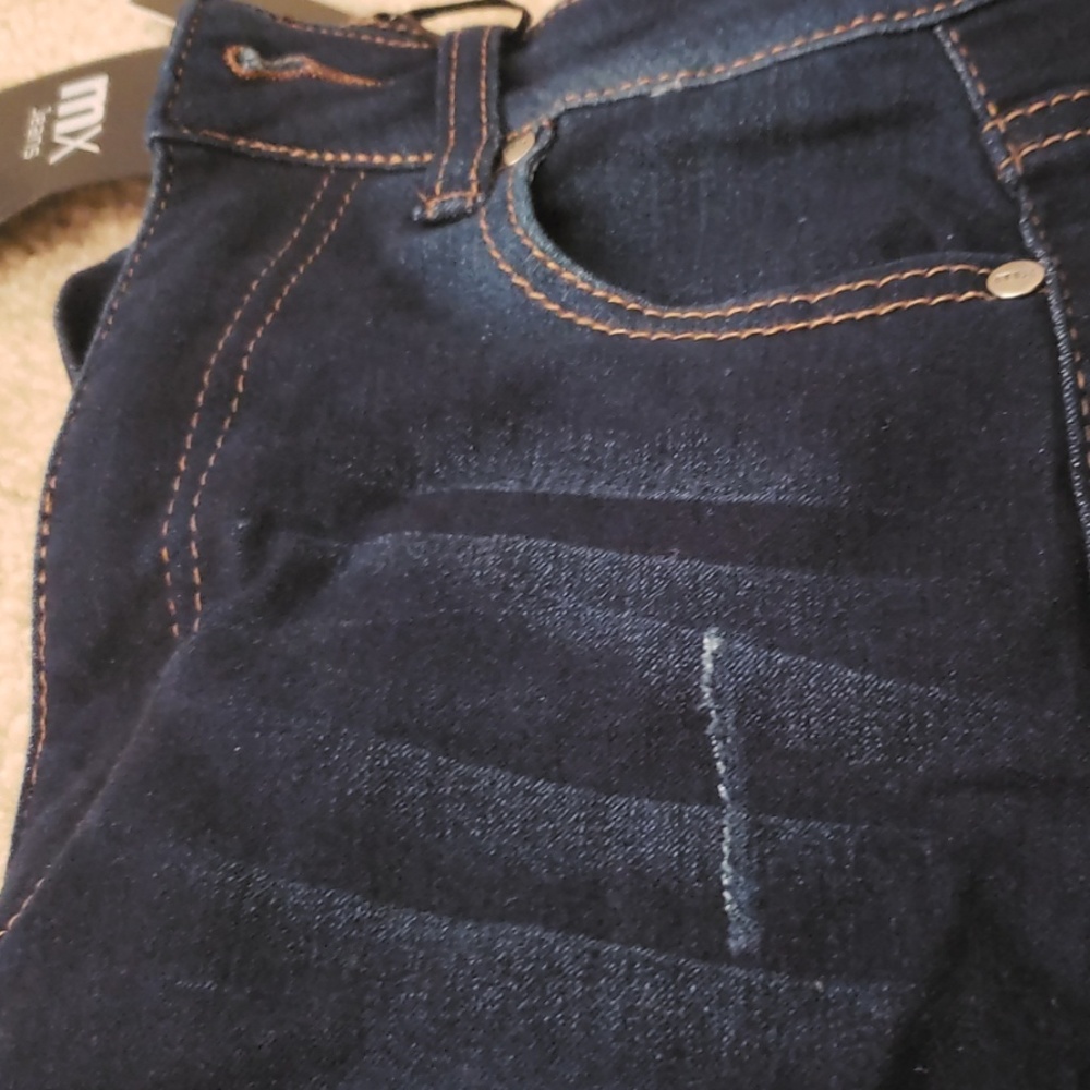 Jeans - Picture 3 of 4